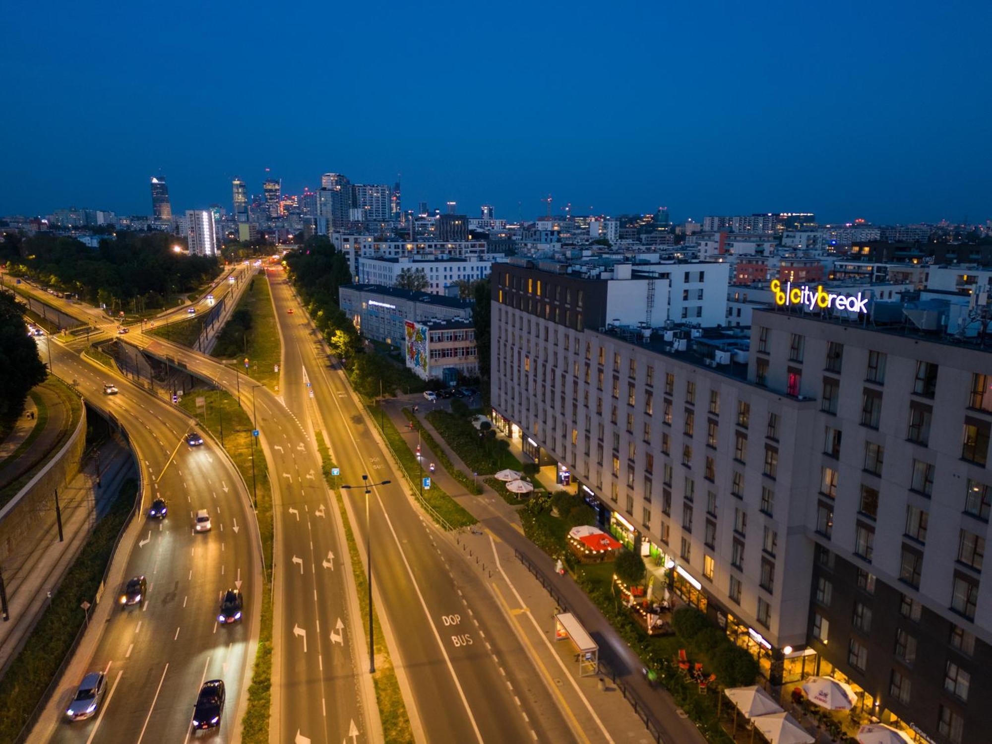 City Break Wolska Aparthotel Varšava Exteriér fotografie